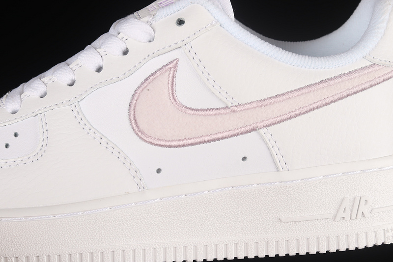 Air Force 1 Low 07 Essential Chenille Swoosh White/Photon Dust/Lilac/Venice 9