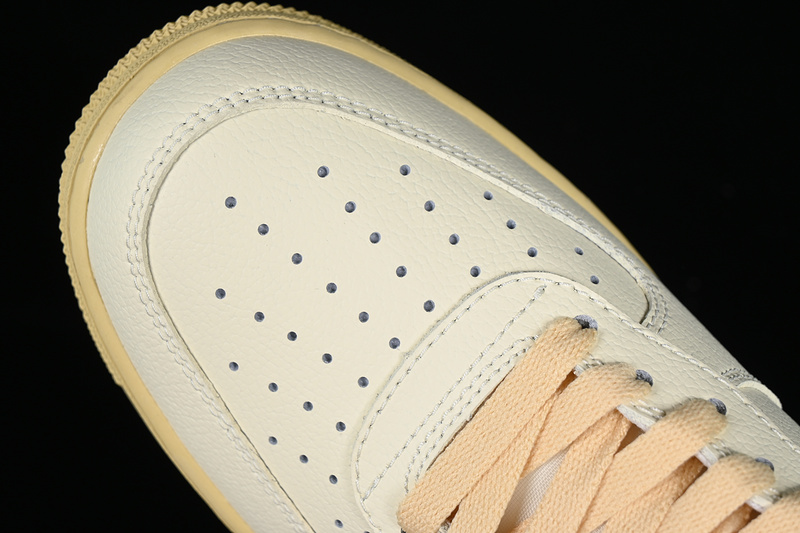 Nike Air Force 1 '07 Lx Coconut Milk Coconut Milk/Lemon Wash/Pale Vanilla/Light Bone 13