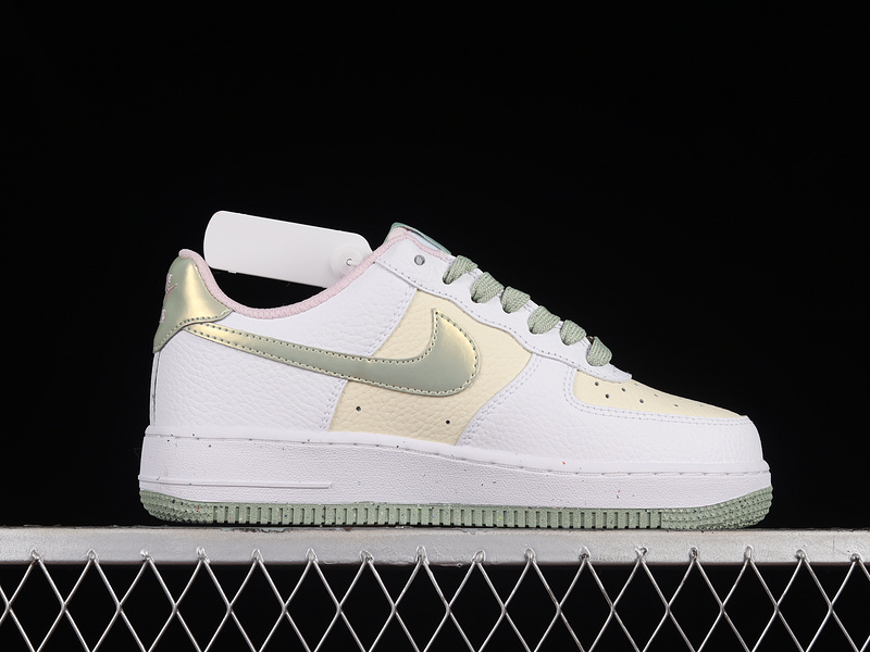 Air Force 1 Low Lv8 Gs Summit White/Coconut Milk/Pink Foam/Honeydew 25