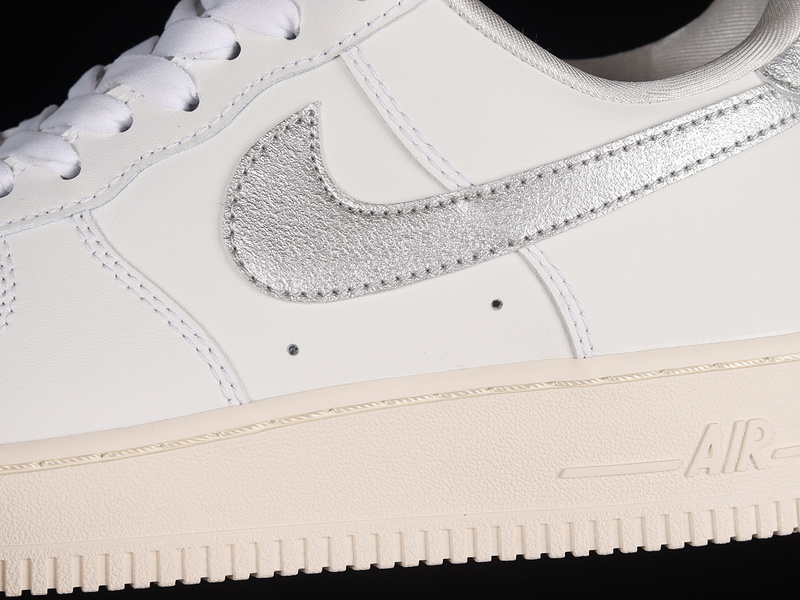 Air Force 1 Low 07 Essential Summit White/Metallic Silver/Sail/White 13