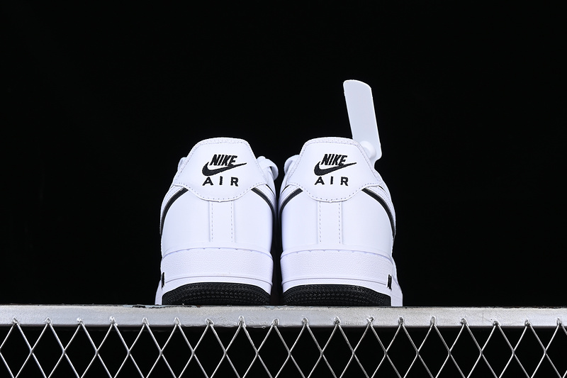 Nike Air Force 1 '07 White/White/Black 21