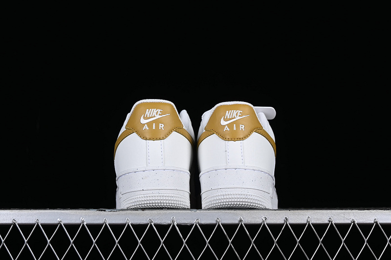 Nike Air Force 1 '07 Low White/Gold 7