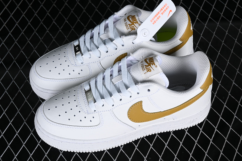 Nike Air Force 1 '07 Low White/Gold 9