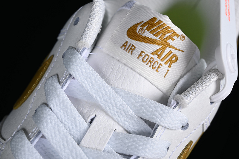 Nike Air Force 1 '07 Low White/Gold 25