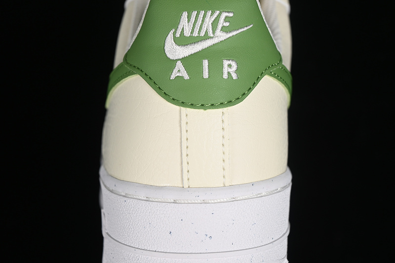 Nike Air Force 1 '07 Low Coconut Milk/Chlorophyll/Sail/Volt/Black 19