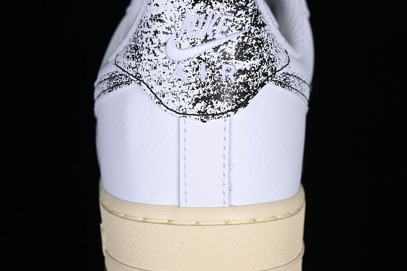 Air Force 1 Low 50 Years Of Hip Hop White/Smoke Grey/Beach/White 29