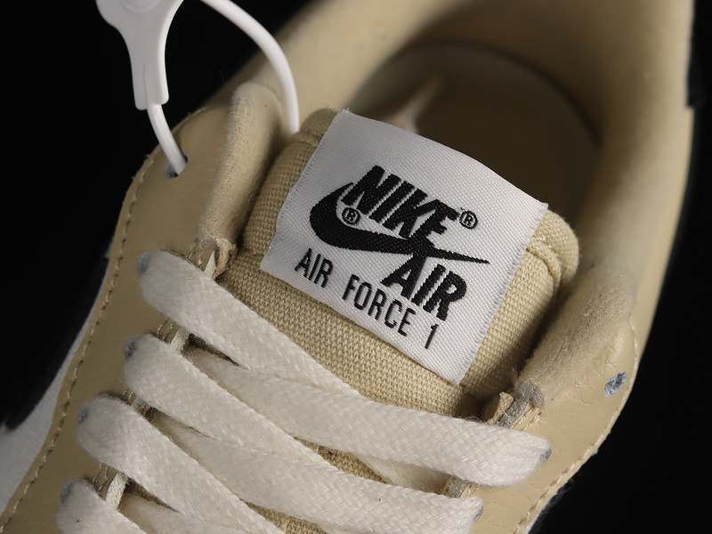 Nike Air Force 1 '07 Low Lx Team Gold/Black/White 29