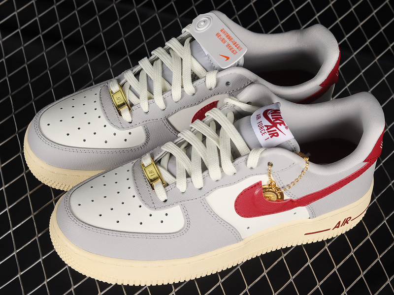 Air Force 1 Low Photon Dust/Team Red-Summit White-Muslin 7