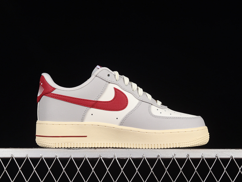 Air Force 1 Low Photon Dust/Team Red-Summit White-Muslin 29