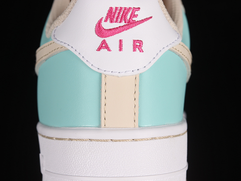 Nike Air Force 1 '07 Low Cream Coloured/Green/White 15