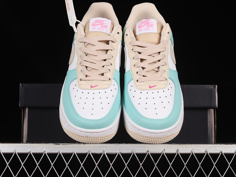 Nike Air Force 1 '07 Low Cream Coloured/Green/White 25