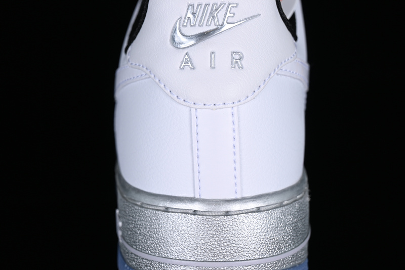 Nike Air Force 1 '07 Low Se White/White/Metallic Silver/Black 7