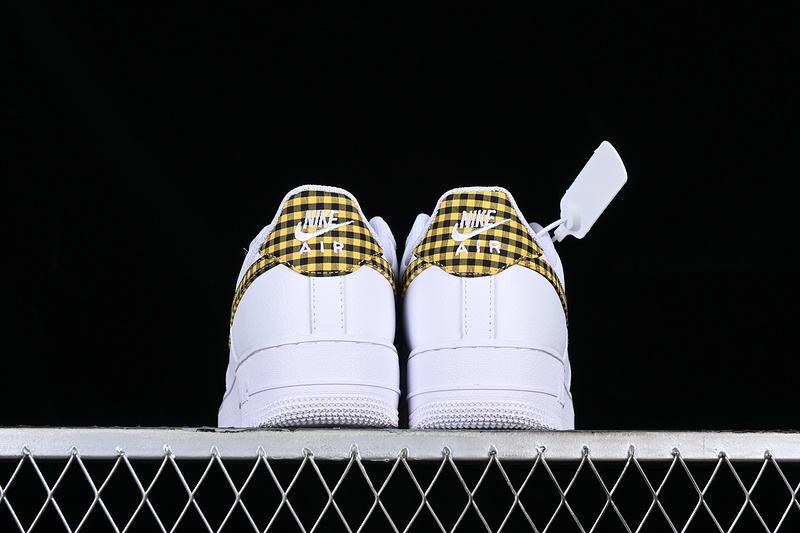 Nike Air Force 1 '07 Low Black/White/Yellow 3