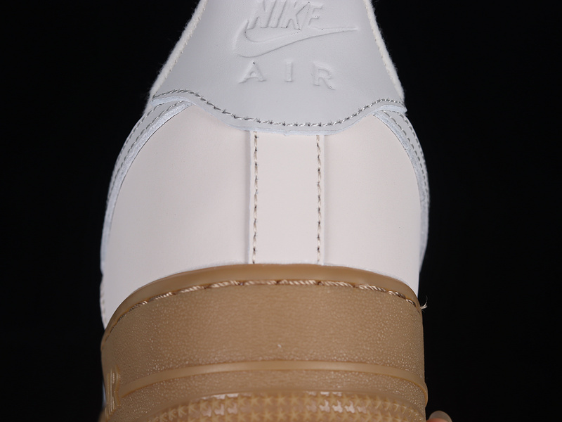 Air Force 1 Low 07 Beige/Light Blue/Gum 9