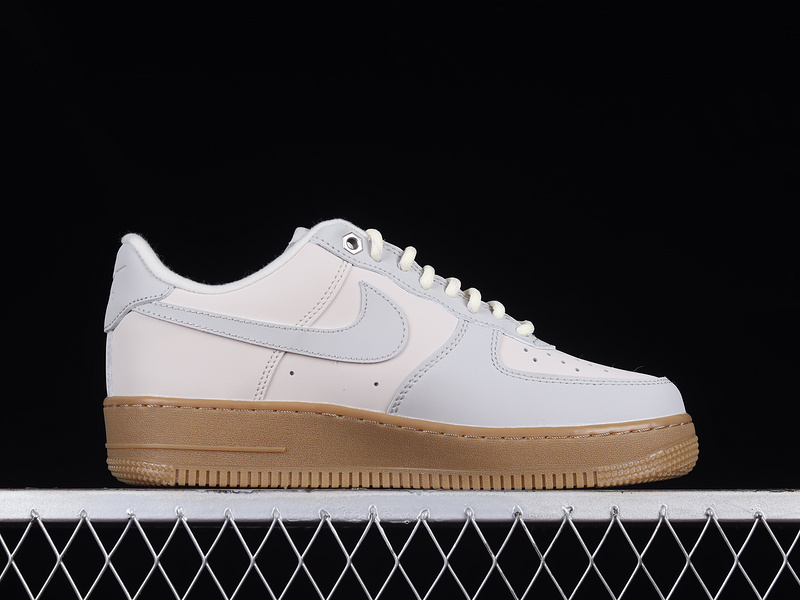 Air Force 1 Low 07 Beige/Light Blue/Gum 13