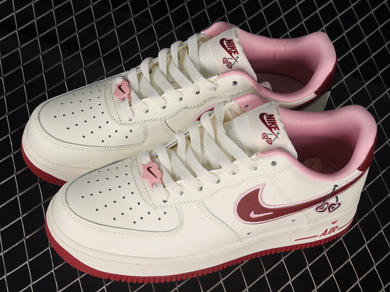 Air Force 1 Low Valentine's Day 2023 White/Red/Pink 19