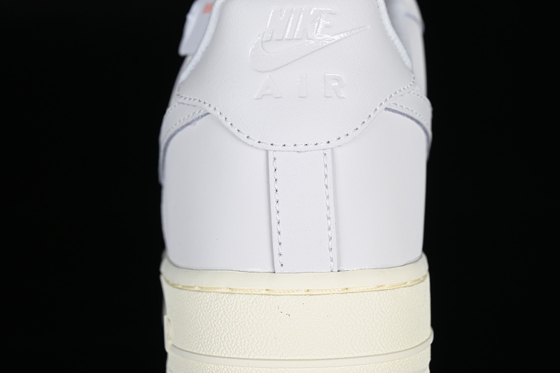 Nike Air Force 1 '07 Low White/Beige 3