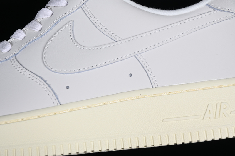 Nike Air Force 1 '07 Low White/Beige 11