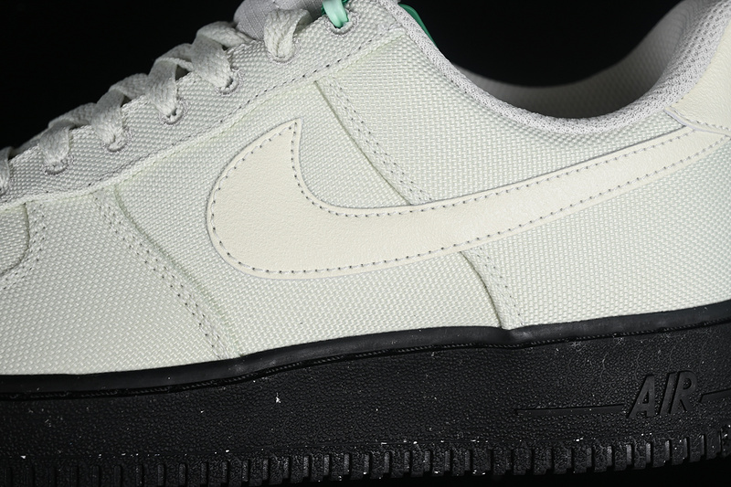 Nike Air Force 1 '07 Low Sea Glass/Black/Chlorophyll/Sea Glass 11