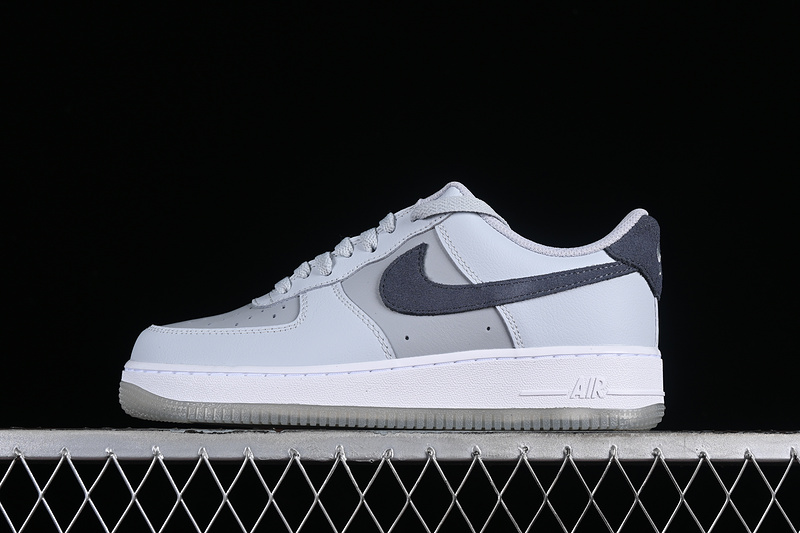 Nike Air Force 1 '07 Low Pure Platinum/Wolf Grey/White/Light Carbon 13