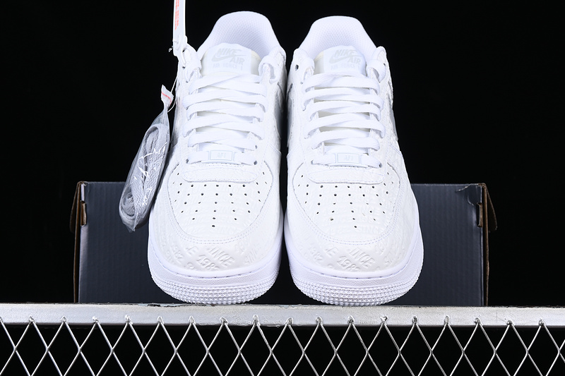 Air Force 1 Low Since 1982 Summit White/Metallic Silver/White/Sail 13