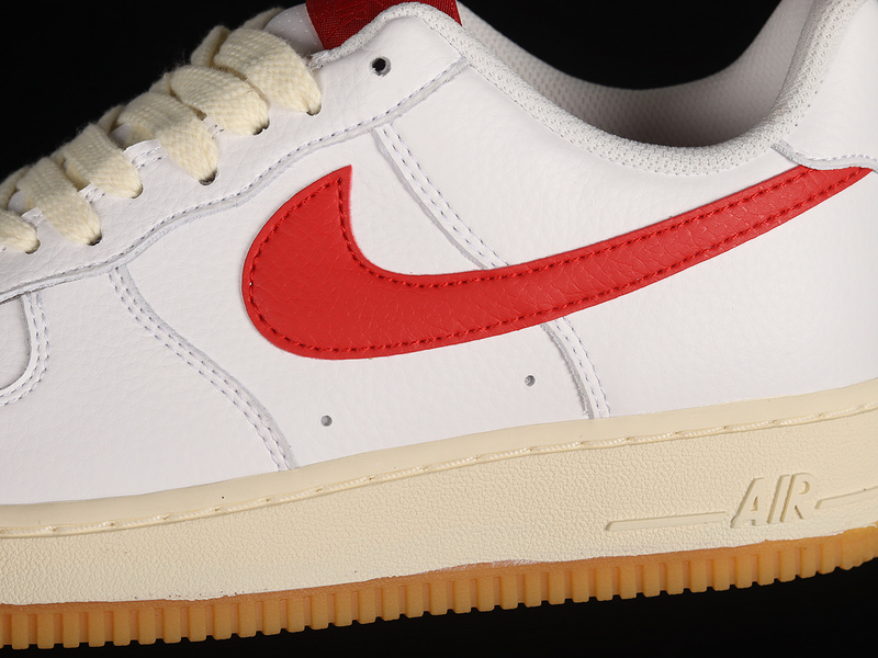 Nike Air Force 1 '07 Low White/Brown/Red 19