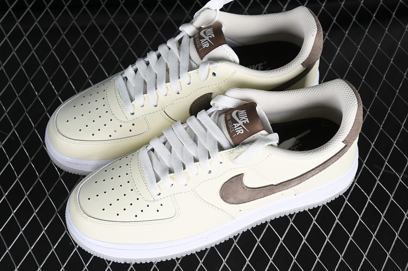 Nike Air Force 1 '07 Low White/Yellow/Grey 19