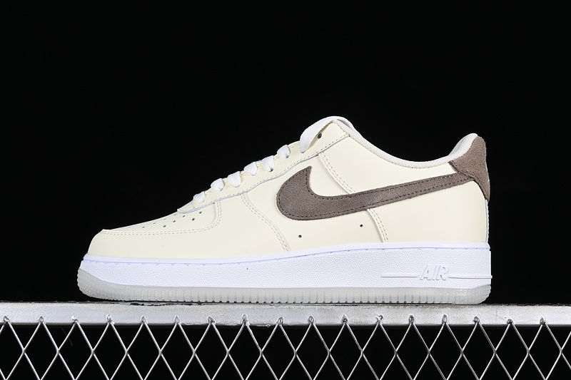 Nike Air Force 1 '07 Low White/Yellow/Grey 31