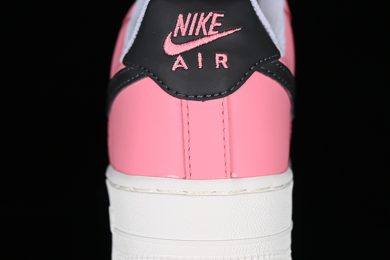 Nike Air Force 1 '07 Low Black/White/Pink 19