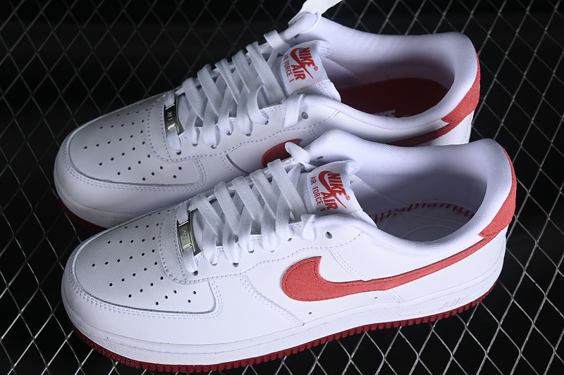 Nike Air Force 1 '07 Low Valentine's Day 2024 White/Team Red/Dragon Red/Adobe 3