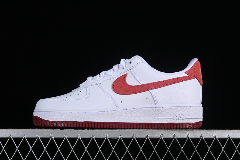 Nike Air Force 1 '07 Low Valentine's Day 2024 White/Team Red/Dragon Red/Adobe 29