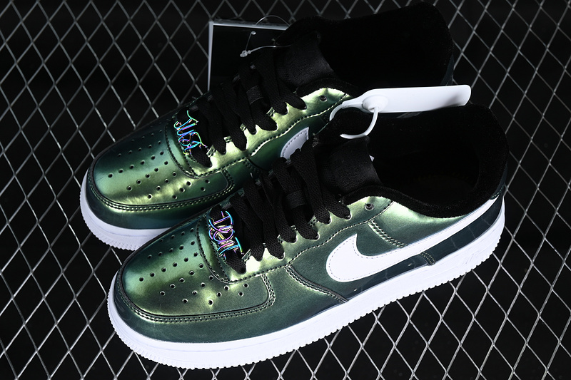 Air Force 1 Low Iridescent Black/White/Black/White 9