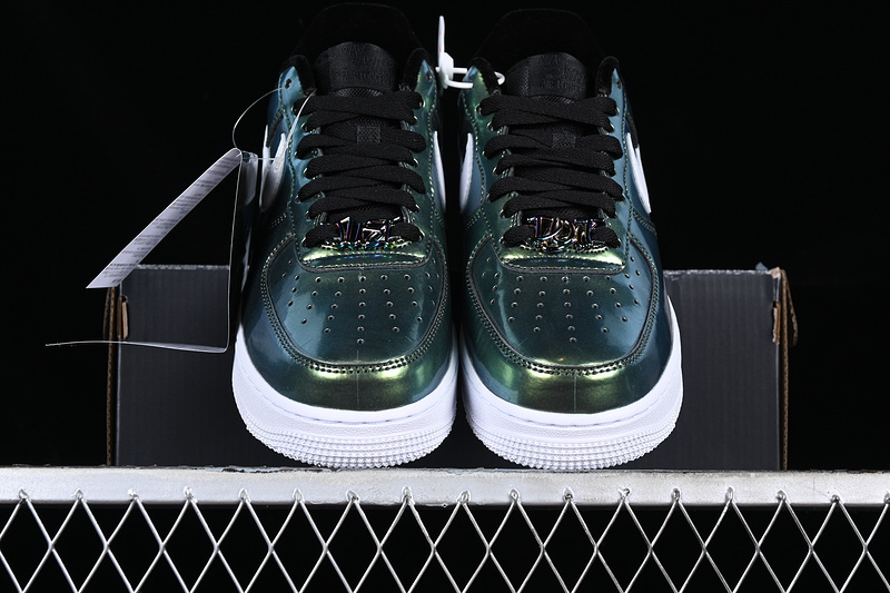 Air Force 1 Low Iridescent Black/White/Black/White 23