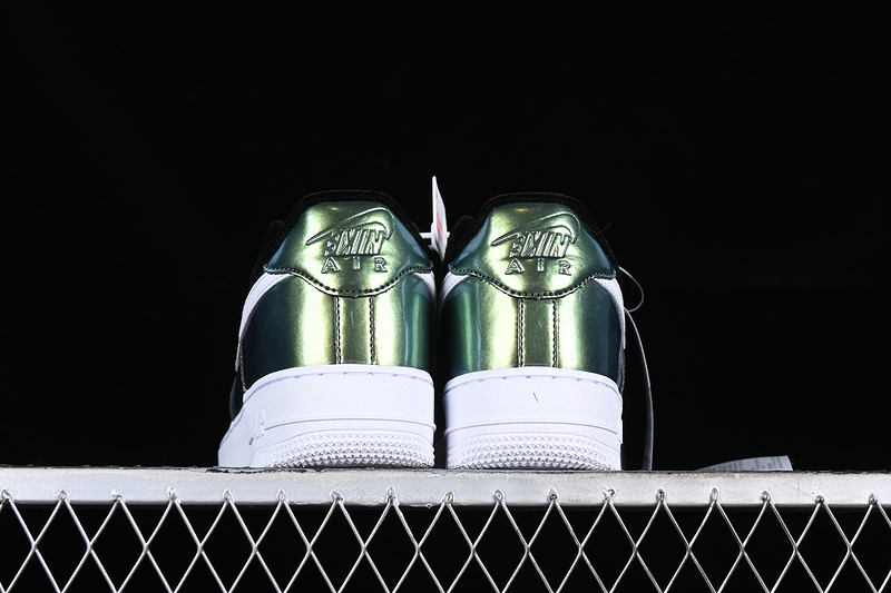 Air Force 1 Low Iridescent Black/White/Black/White 27