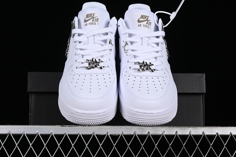 Nike Air Force 1 '07 Low Molten Metal White/Silver 19