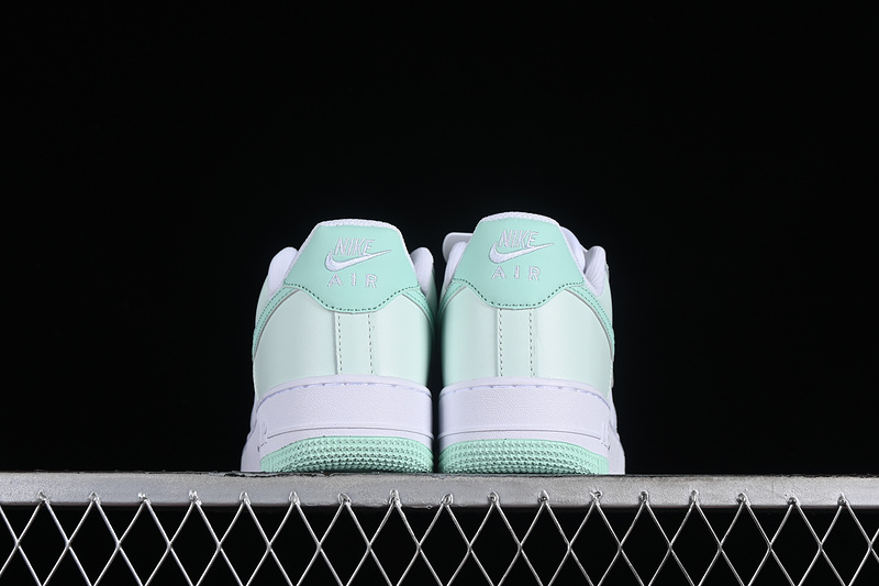 Nike Air Force 1 '07 Low Barely Green/Mint Foam/White 7