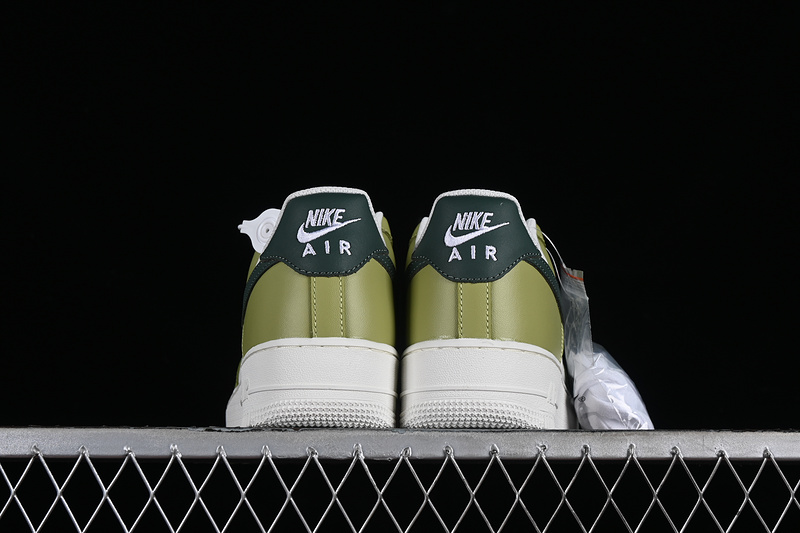 Nike Air Force 1 '07 Low White/Green Apple 11