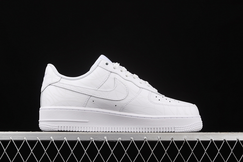 Air Force 1 Low White Noctilucent White/White/White 31