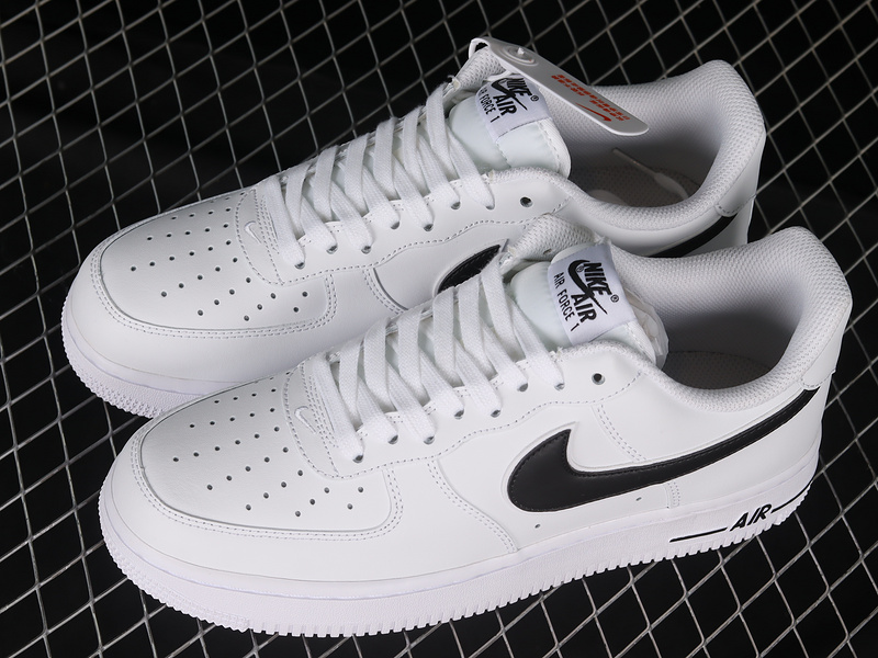 Air Force 1 Low 07 3 White/White/Black 21