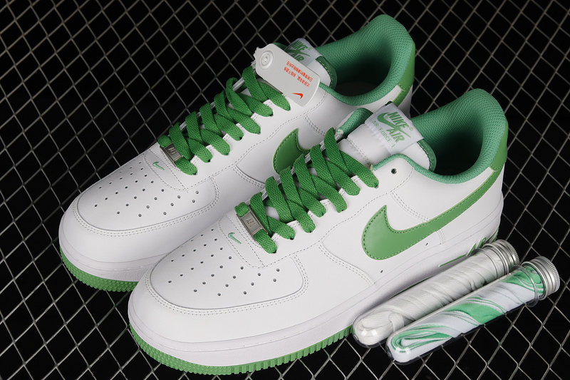 Air Force 1 Low 07 White/White/Chlorophyll 13