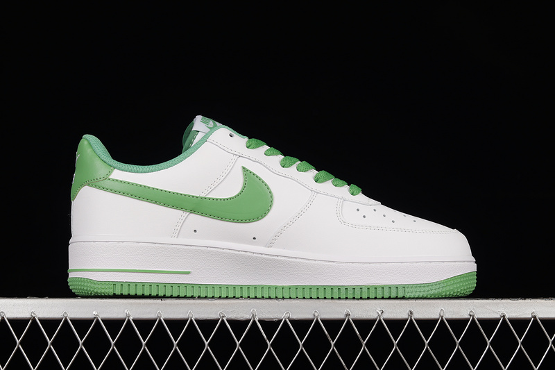 Air Force 1 Low 07 White/White/Chlorophyll 19