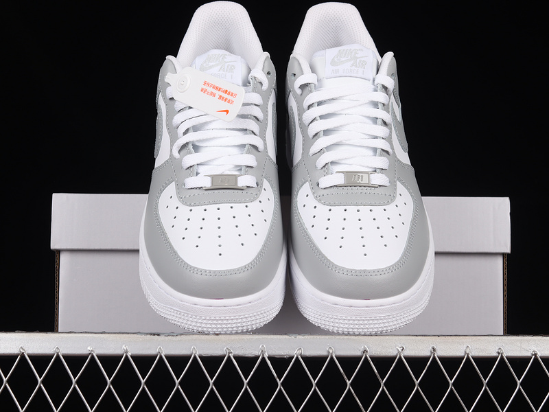 Air Force 1 Low 07 White/Wolf Grey-White 11