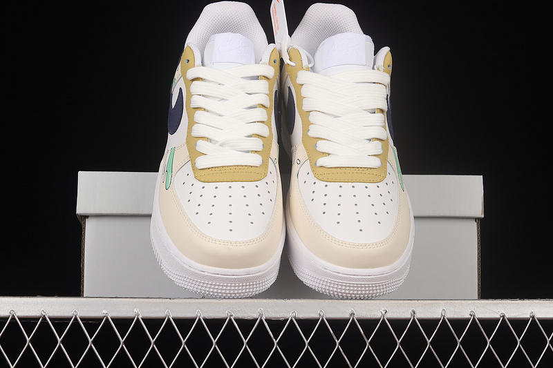 Nike Air Force 1 '07 Low Summit White/Pale Ivory 17