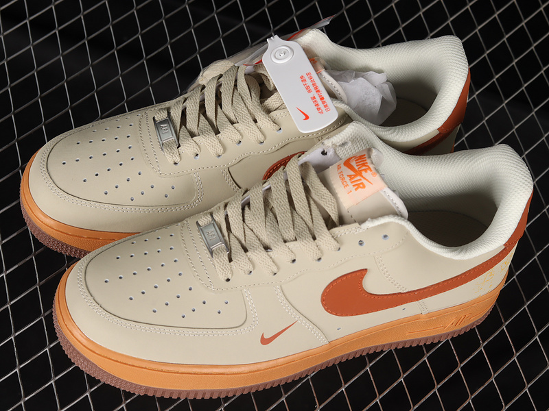 Air Force 1 Low 07 Light Khaki/Brick Red/Orange 23