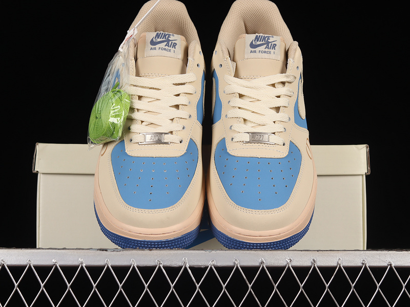 Air Force 1 Low 07 Light Khaki/Light Khaki/Blue 3