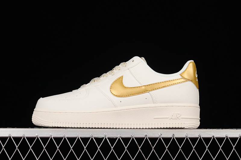 Nike Air Force 1 '07 Low White/White/Metallic Gold 25