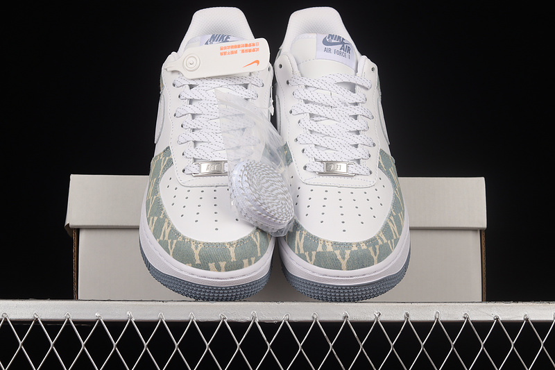 Nike Air Force 1 '07 Low White/Light Blue/White 21