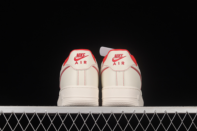 Air Force 1 Low 07 X Bugs Bunny White/White/Red 31