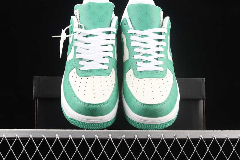 Air Force 1 Low 07 X L*V White/White/Green 19