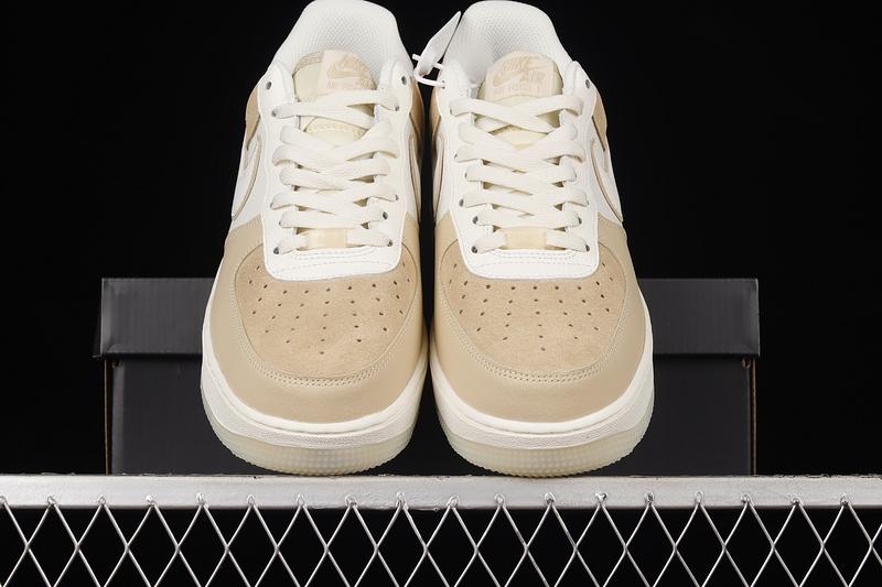 Air Force 1 Low 07 Lv8 Desert Ore/Light Cream-Pale Ivory-Sail 11